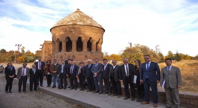 DAP İdaresinden Ahlat Çıkarması