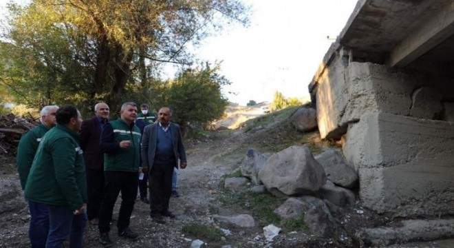 DSİ'den Uzundere ve Olur'da taşkın koruma mesaisi