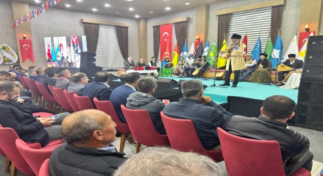 Dadaşlar Altınova'da Aşıklık geleneğini yaşatıyor