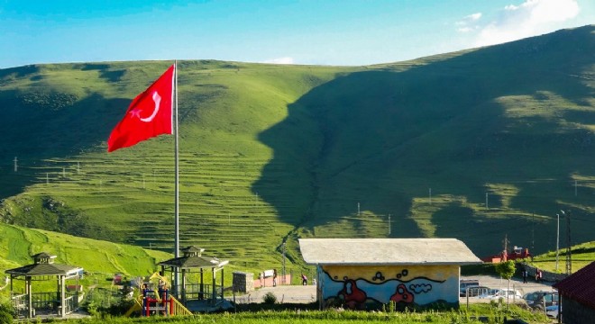 Damal'da Atatürk silüeti belirdi