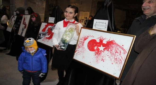 Desenlerle İstiklal Marşı'nı anlattılar
