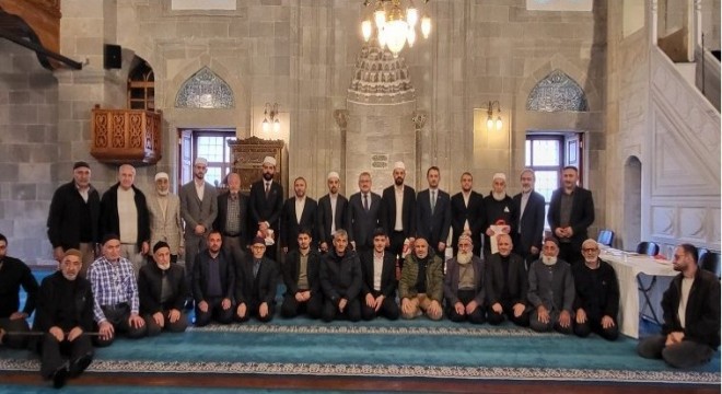 Din görevlileri Kur'anı güzel okumada yarıştı