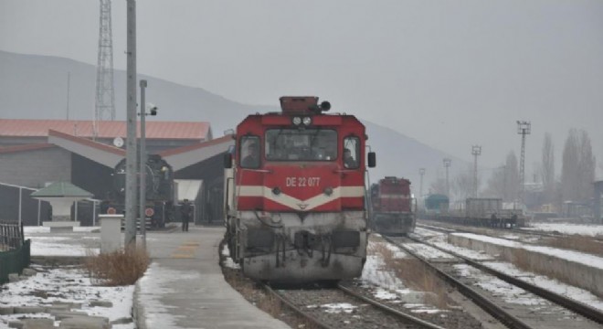 Doğu Ekspresi'yle masalsı yolculuk sürüyor