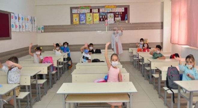 Doğu'da öğretmenler öğrencilerle buluştu