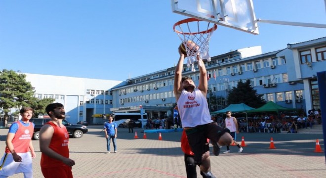 Doğu'da sokak basketbolu yaygınlaşıyor