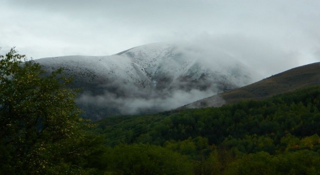 Doğu'ya yılın ilk karı düştü