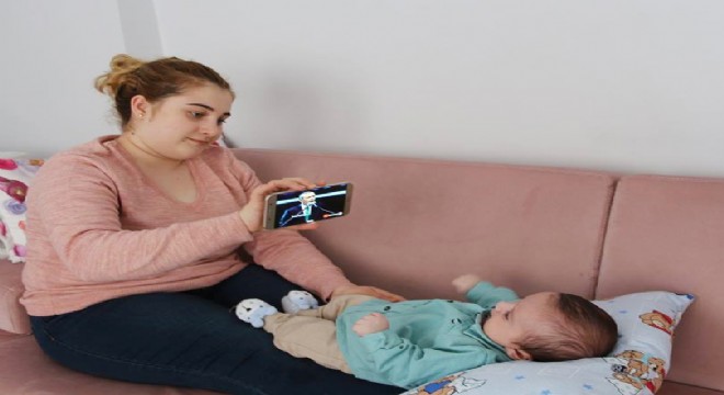 Doruk bebeğin Cumhurbaşkanı sevgisi