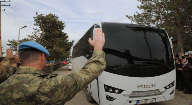 Dualarla Afrin'e uğurlandılar