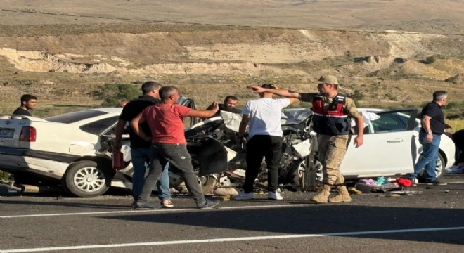 Dumlu yolunda feci kaza: 4 ölü, 3 yaralı