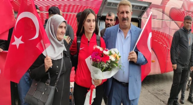 Dünya şampiyonu Doğu'dan çıktı