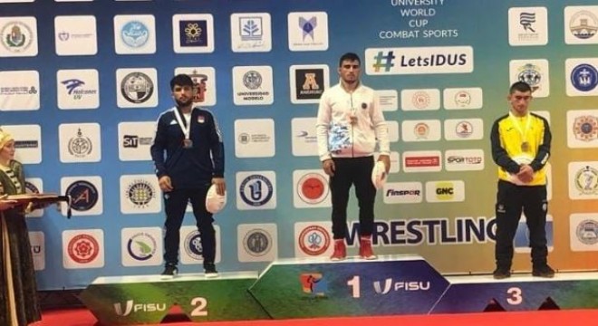 Dünya şampiyonu Kırtepe Erzurum'u gururlandırdı