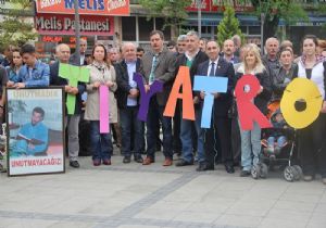 EDT Mürsel Gülmez Tiyatro Festivali'nde
