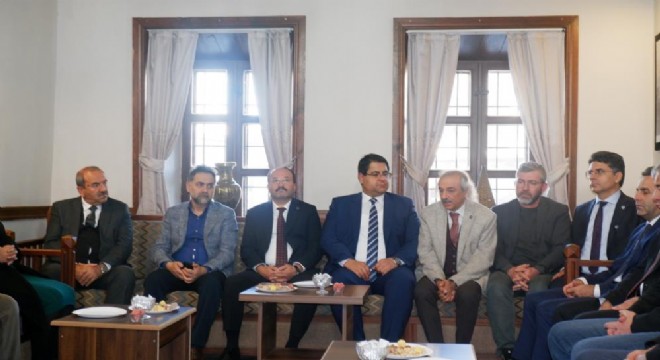 ERŞA'dan Prof. Dr. Ali Kurt'a vefa