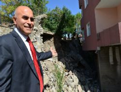 Esat Paşa Haziresi kurtarılıyor