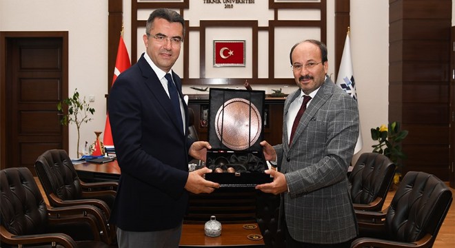 ETÜ Vali Memiş'i ağırladı