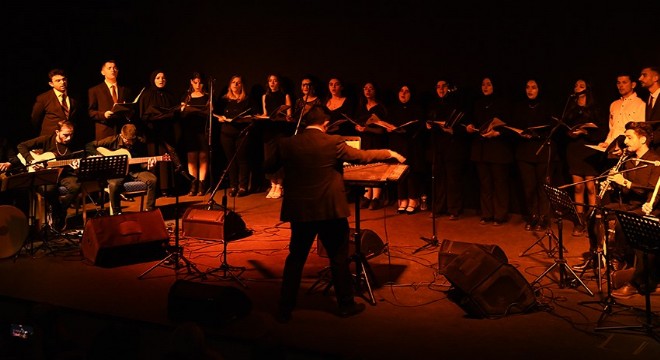 ETÜ'den müzik dinletisi