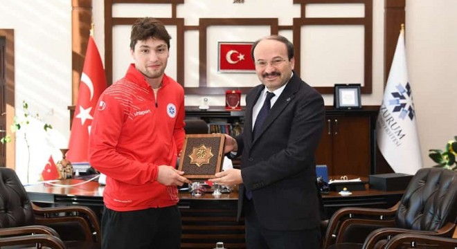 ETÜ'lü Demirel Olimpiyat vizesi aldı