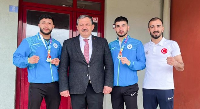 ETÜ'ye Kick Boksta çifte madalya