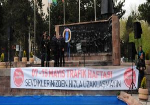ETÜ, trafik haftası kutlamalarına katıldı