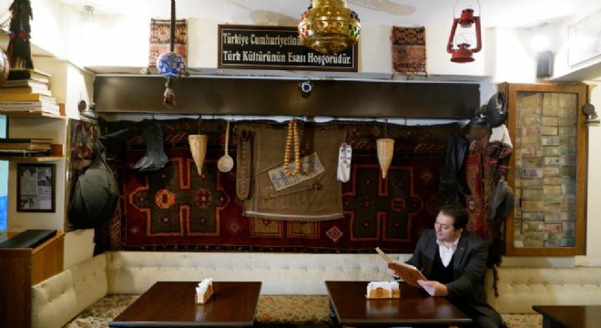 ‘Edeple gelen hürmetle gider'