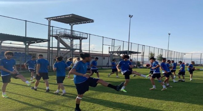 Elazığspor'da hazırlık kampı sürüyor