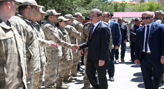 Emniyet ve jandarmada bayramlaşma