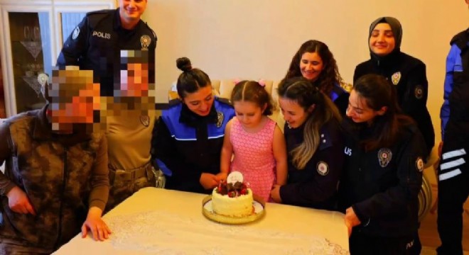Emniyetten Şehit kızına sürpriz doğum günü
