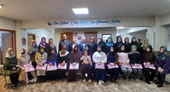 Engelleri aşarak Kuran-ı Kerim'i öğrendiler