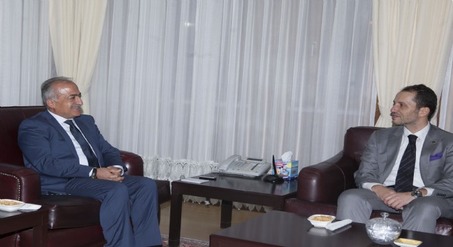 Erbakan, Rektör Çomaklı'yı ziyaret etti