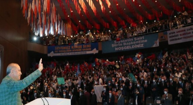 Erdoğan: Bunlar Fatih'in kim olduğunu bilmiyorlar