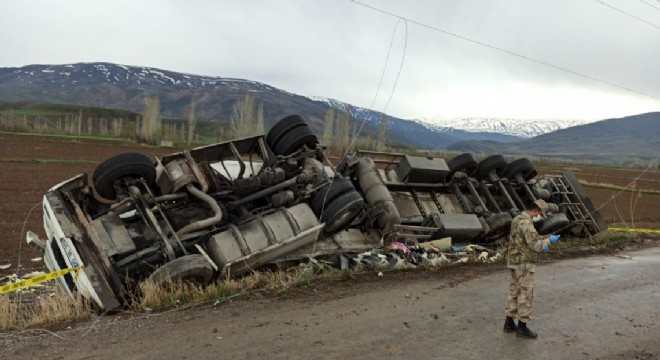 Erzincan yolunda kaza: 1 ölü