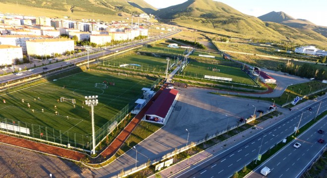 ‘Erzurum, EURO 2024 kamp merkezi olmaya hazır'