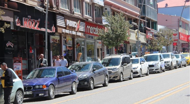 Erzurum araç devrinde 3'üncü sırada