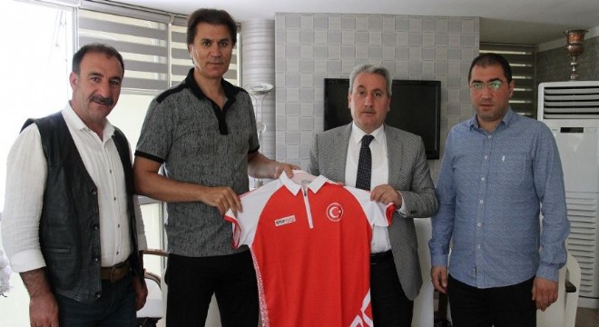 Erzurum curlingte gündem oldu