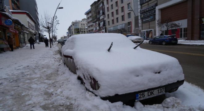 Erzurum'da 690 köy yolu ulaşıma kapalı