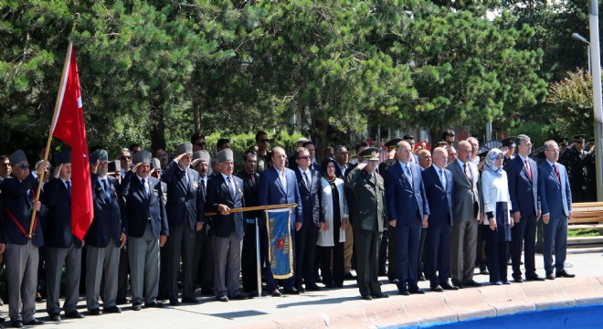 Erzurum'da Milli Coşku