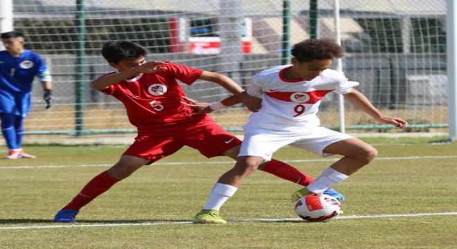 Erzurum'da U14 Milli Takımı seçmeleri devam ediyor