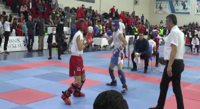 Erzurum'da Üniversitelerarası Kick Boks heyecanı
