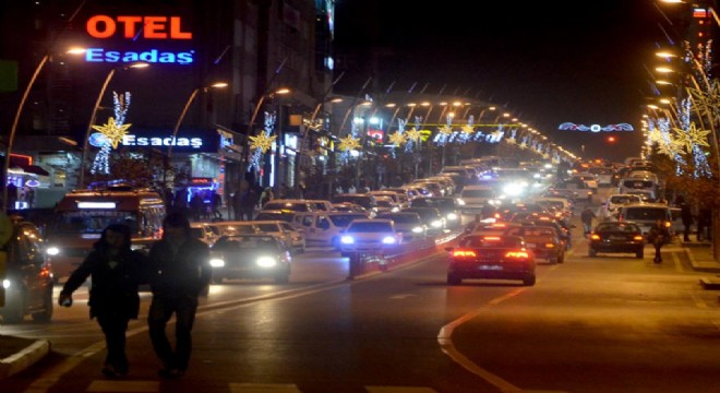 Erzurum'da araç sayısı yeniden yükselişte