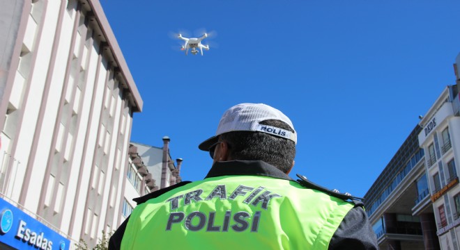Erzurum'da drone ile trafik denetimi başladı
