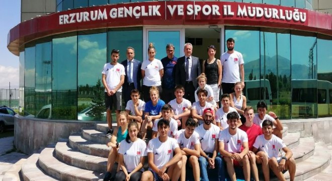 Erzurum'da güç depoluyorlar