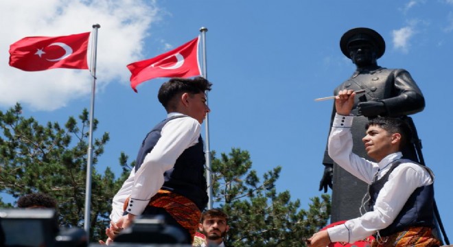Erzurum'da milli coşku