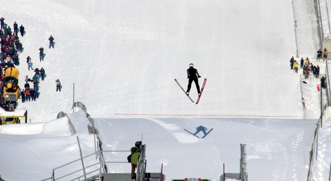 Erzurum'da öğrencilerin nefes kesen atlayışı