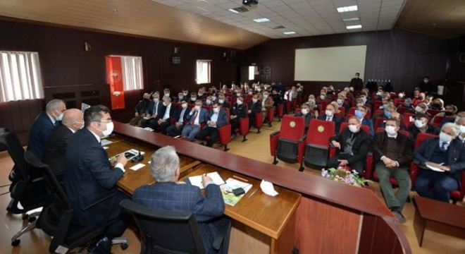 Erzurum'da şeker pancarı üretimi değerlendirildi