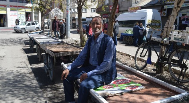 Erzurum'da ‘tabla', Ağrı'da ‘hamal arabası': ekmek kapısı