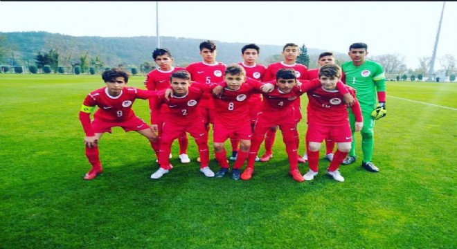 Erzurum'dan 4 futbolcu Milli takım seçmelerinde