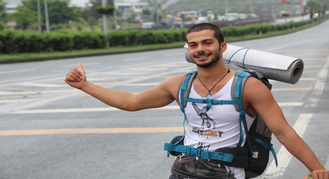 Erzurum'dan Muğla'ya tek otostopla gitmiş