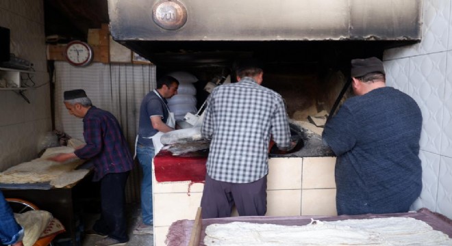 Erzurum'un vazgeçilmez lezzeti: Lavaş ekmeği