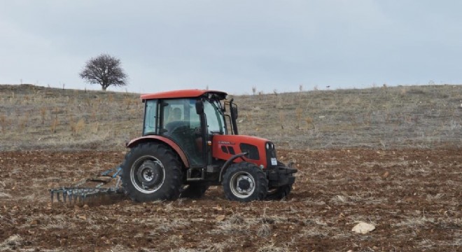 Erzurumlu çiftçiler ekim mesaisinde