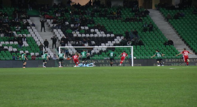 Erzurumspor 1 puanı kurtardı!